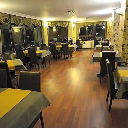 Velena Otel
